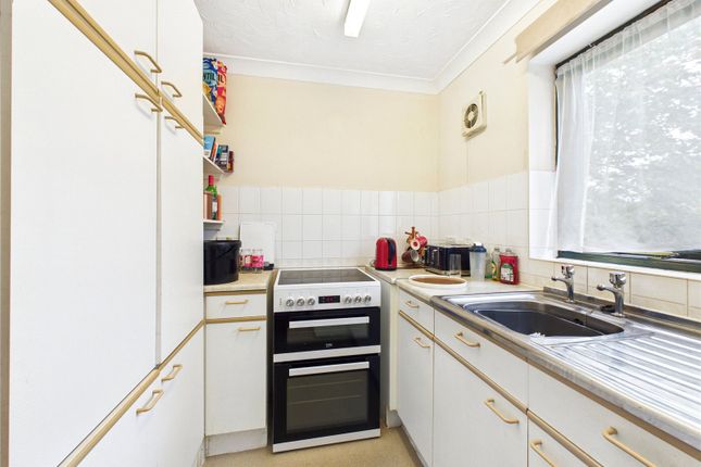 15, Burgess Place, Ipswich photo 4