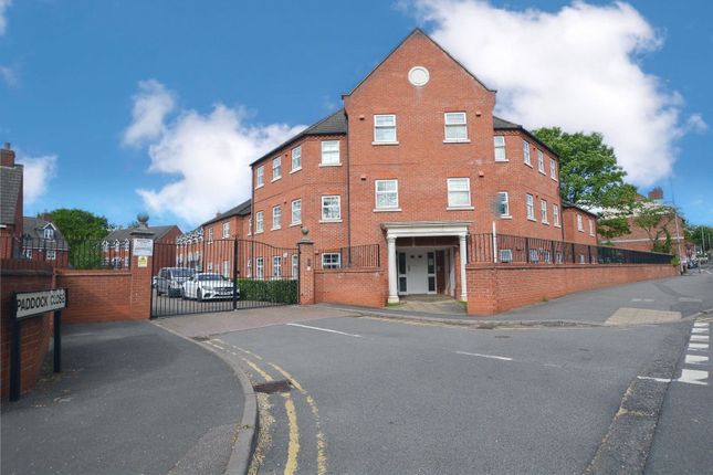 2 bed flat for sale in Paddock Close, Wilnecote, Tamworth, Staffordshire B77