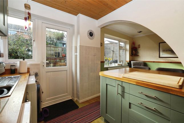 6, Abbots Drive, Devon photo 4