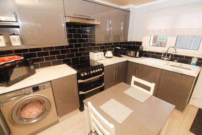 End terrace house for sale in Rochsoles Drive, Airdrie