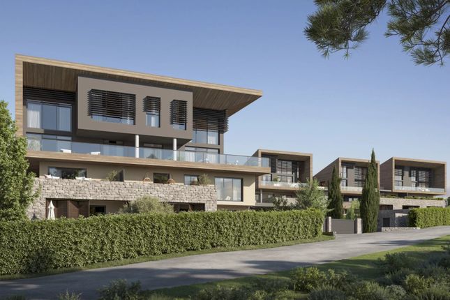 Apartment for sale in Châteauneuf-Grasse, 06740, France