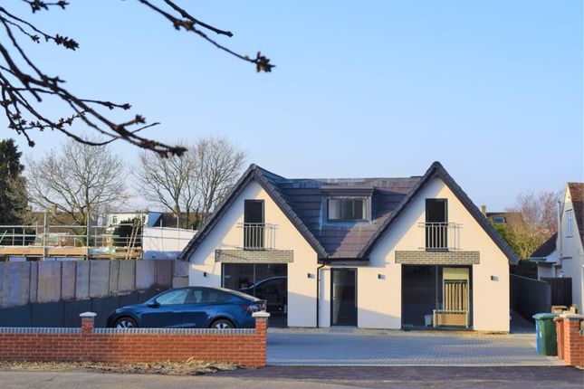 Thumbnail Property for sale in Bicester Road, Kidlington