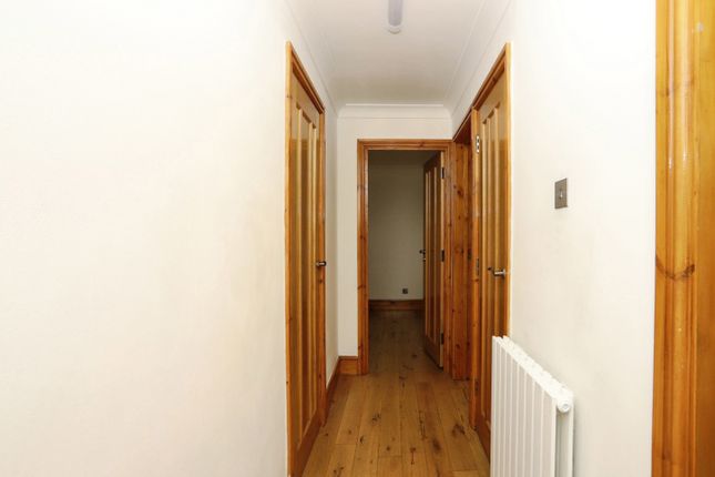 133, Morien Crescent, Pontypridd photo 3