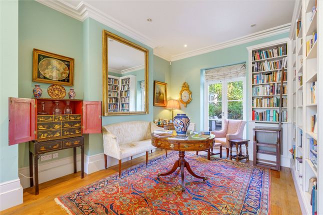 44, Ramsden Road, London photo 4