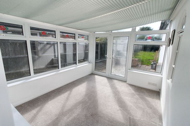 7 Green Street, High Wycombe photo 3