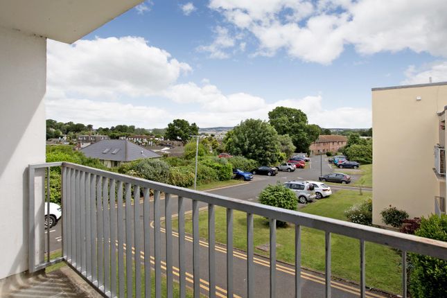 31, Devondale Court, Dawlish Warren photo 4