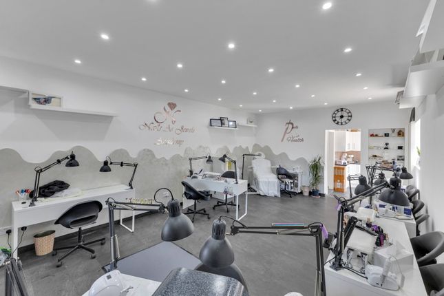1, Grasmere Walk, Dunstable photo 4
