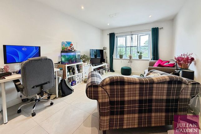 Flat 26, Chapman House, Manchester photo 3