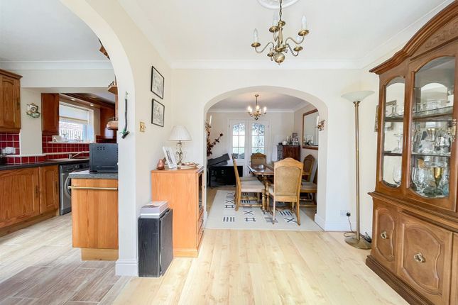 14, Longview, Heathfield photo 4