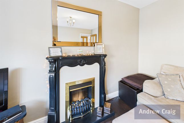 11 Beatrice Gardens, East Boldon photo 3