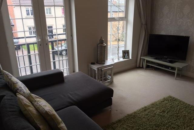 1, Windhill Rise, Barnsley photo 3
