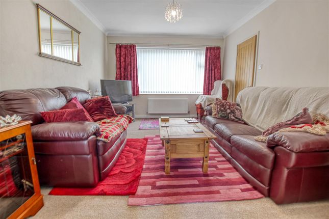 15, Fountains Road, Northallerton photo 3