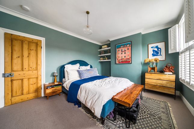 62, Henslowe Road, London photo 4