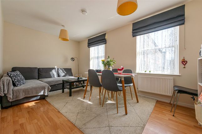 1-bed flat on 14, Bunning House, Holloway, £325,000
