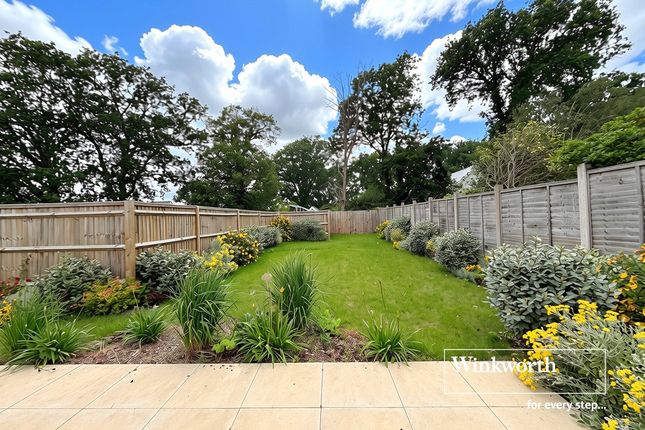 4, Fairway View Close, Ferndown photo 4