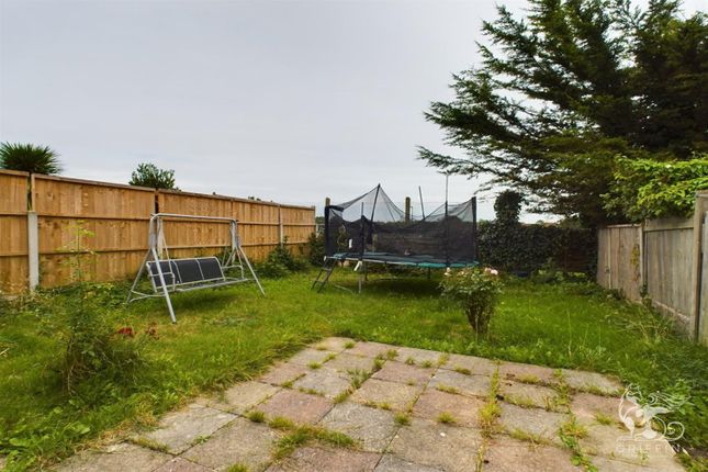 Semi-detached house for sale in Norwich Avenue, Southend-On-Sea