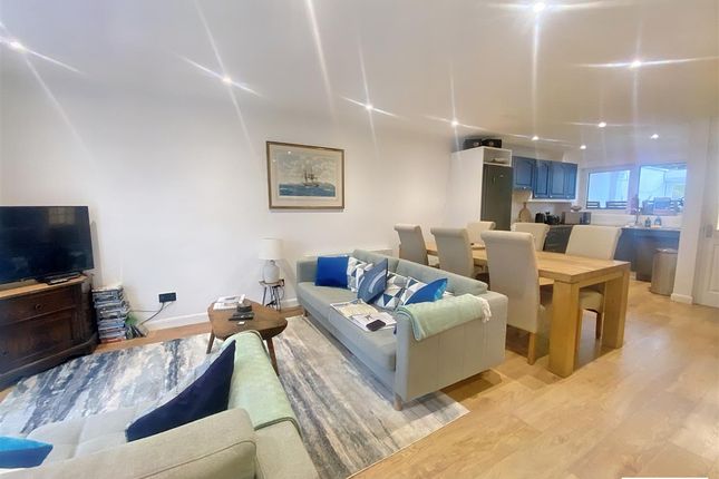 4, Parsons Lane, Branscombe photo 2