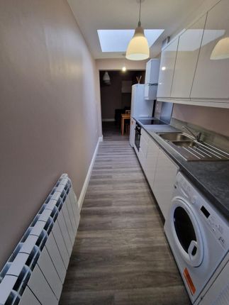 148B, High Road, London photo 4