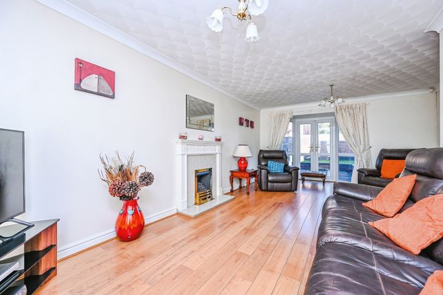 8, Greenhill Place, Merseyside photo 3
