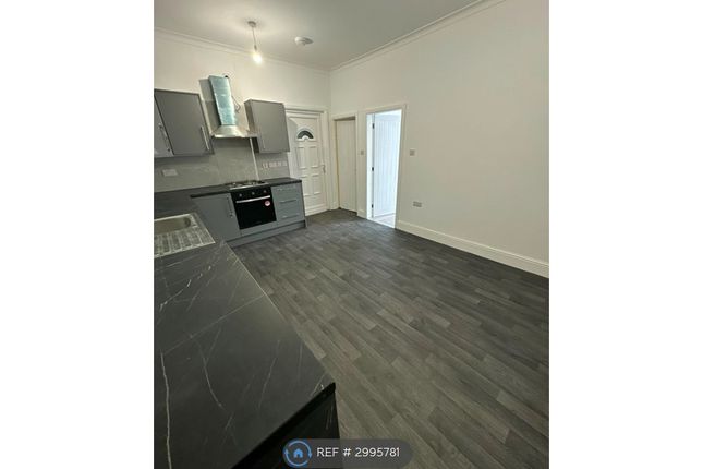 Flat 1, 52 Bankfield Road, Huddersfield, HD1 photo 4