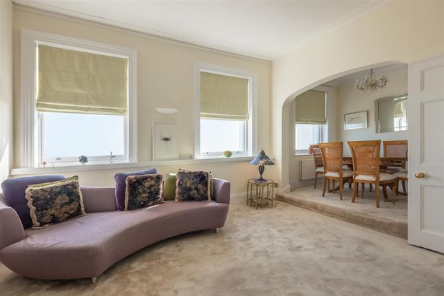 Flat 3, 2 Arundel Terrace, Brighton photo 3