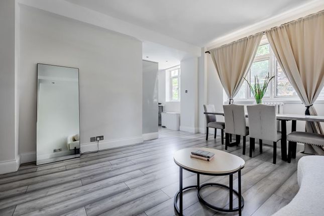 6, Chatsworth Court, Pembroke Road, London photo 4