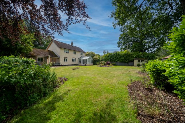2 Manor Farm, Norwich photo 3