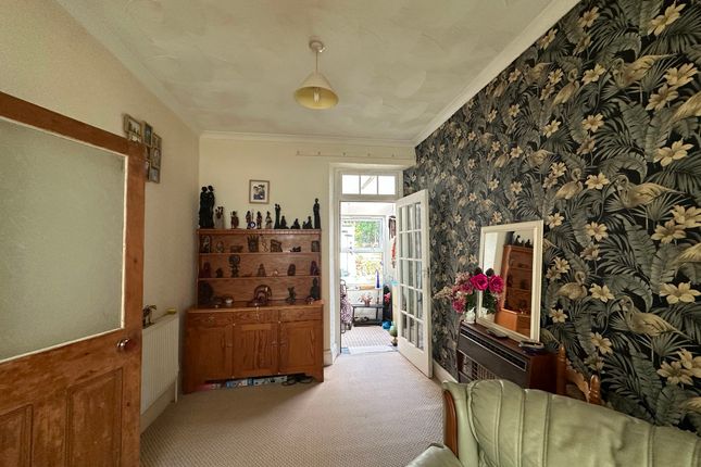 22 Randell Square, Burry Port photo 3