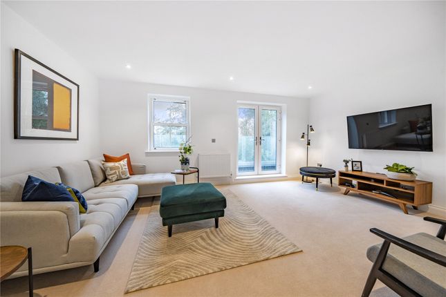 Town house for sale in Guildford, Surrey