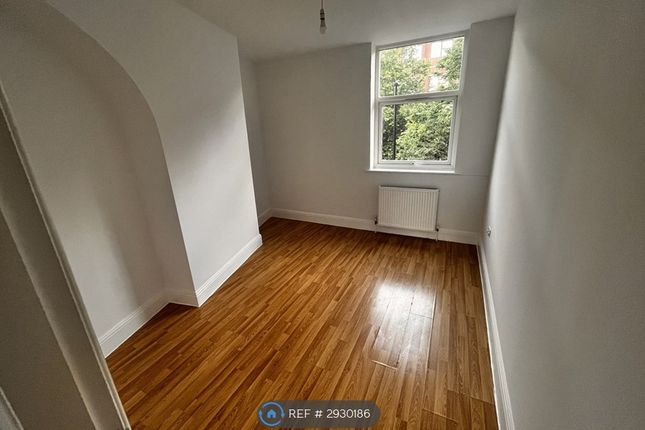 Flat B, Greenford Road, Greenford photo 2