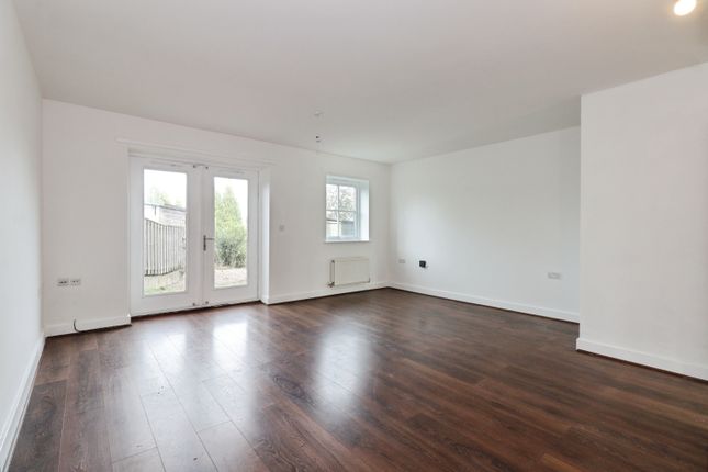 26,, Goodwin Avenue,, Rotherham, photo 3