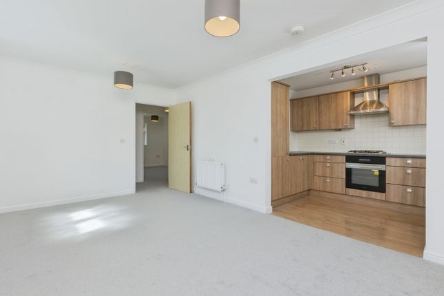 Flat 6, Winston Court, 161, St. Johns Road, Kent photo 3