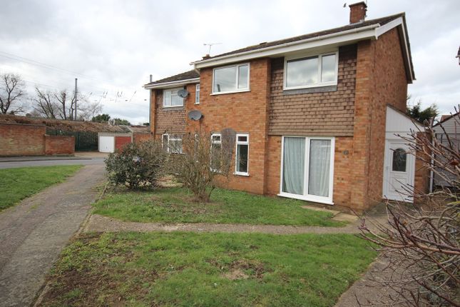 Thumbnail Semi-detached house to rent in St Andrews Close, Flitwick