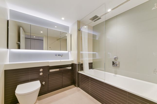 Flat for sale in Circus West, 188 Kirtling Street, London