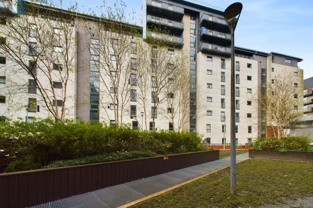 Flat for sale in Flat 1/2, 317 Glasgow Harbour Terraces, Glasgow