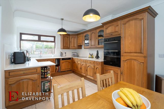 72 Woodside Avenue North, Coventry photo 4