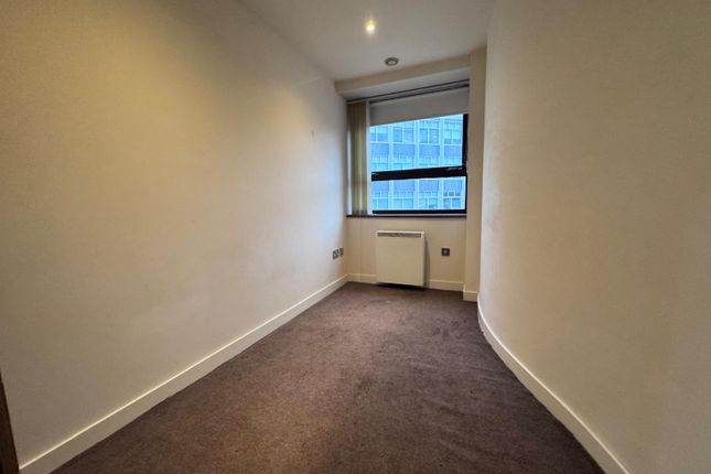 209 Metropolitan Apartments, 20 Lee Circle, Leicester photo 2