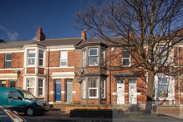 Thumbnail Flat to rent in Dinsdale Road, Sandyford, Newcastle Upon Tyne