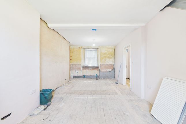 4 Fairfax Place, Launceston photo 2