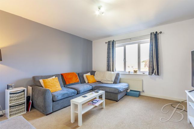 31, Ruby Way, Mansfield photo 4