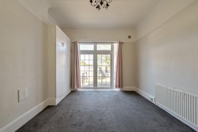 49, Riffel Road, London photo 4