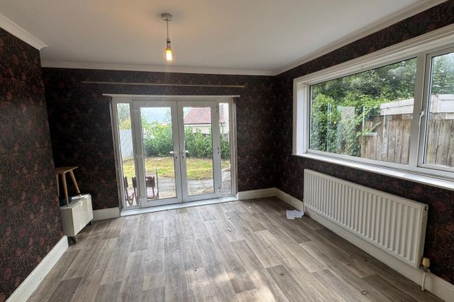 168, Station New Road, Chesterfield photo 5