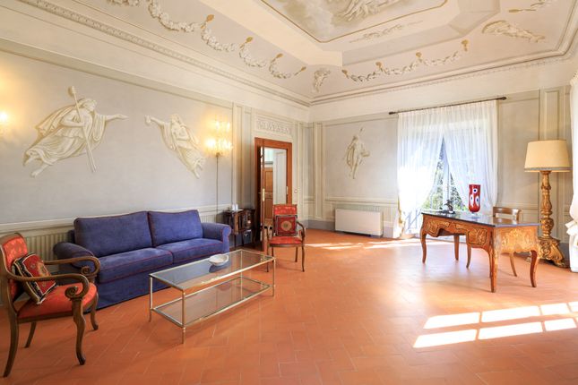 Villa for sale in Via Statale Abetone, San Giuliano Terme, Toscana