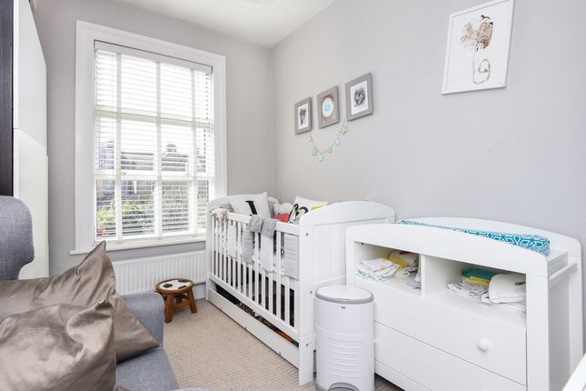 134, Trentham Street, London photo 4