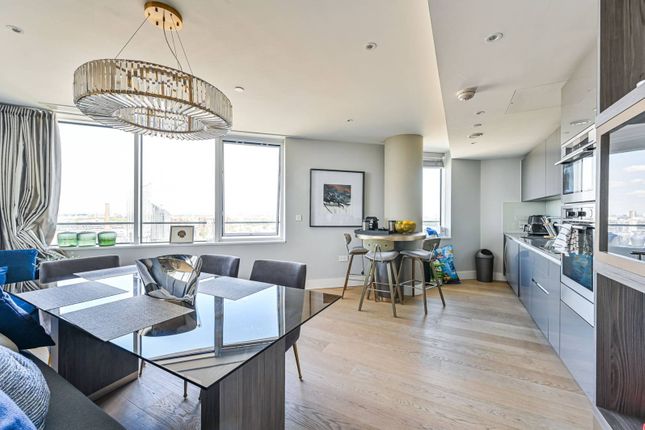 Thumbnail Flat for sale in Lombard Wharf, Lombard Road, Battersea Square, London