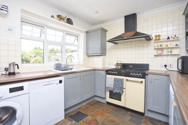 24, Palmarsh Avenue, Kent photo 4