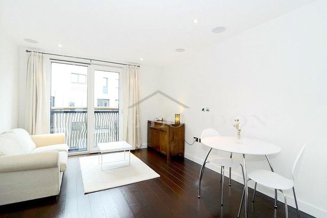 Thumbnail Flat to rent in Bramah House, Grosvenor Waterside, Chelsea