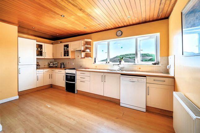 Chy-An-Mor, 40 Perhaver Park, St Austell photo 4