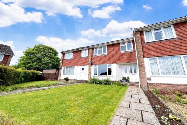 Thumbnail Semi-detached house to rent in Trenches Road, Crowborough