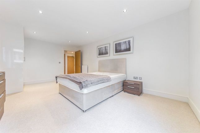 Flat for sale in Denison House, 20 Lanterns Way, London